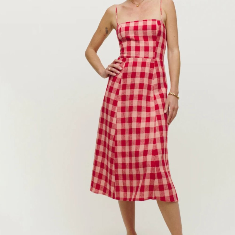 Christen Linen Dress